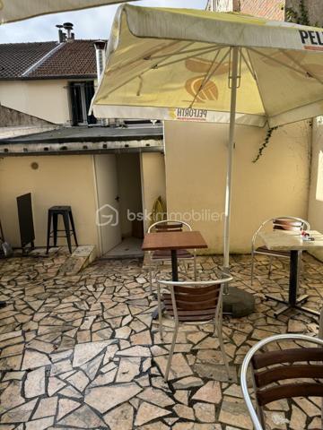 Local commercial de 160 m²