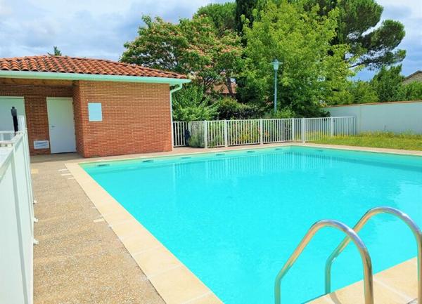 Appartement à louer    2 pièces • 40 m2 Saint-Juéry