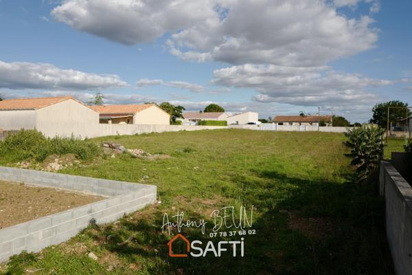Terrain viabilisé, au calme, proche de Niort !