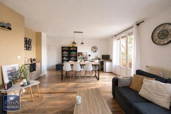 Appartement à vendre 2 pièces 62m² Saint-Marcellin (38160)