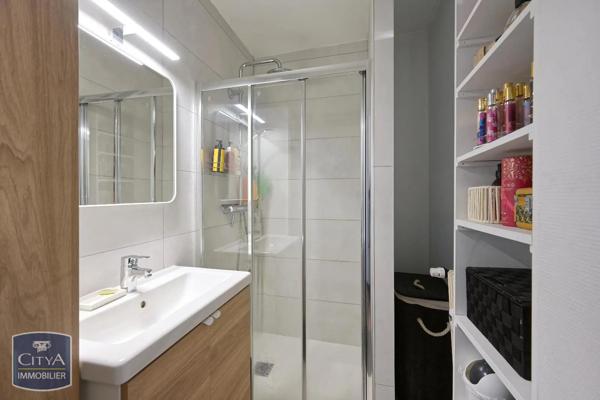 Appartement à vendre 2 pièces 62m² Saint-Marcellin (38160)