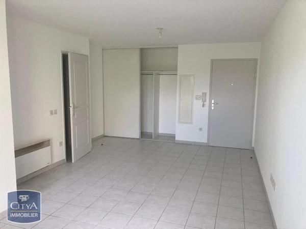 Appartement à louer 2 pièces 46.39m² Belfort (90000)