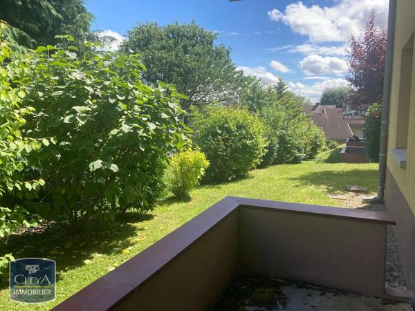 Appartement à louer 2 pièces 46.39m² Belfort (90000)