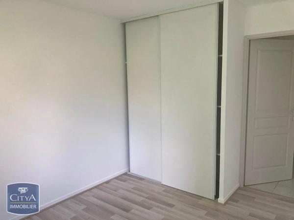 Appartement à louer 2 pièces 46.39m² Belfort (90000)