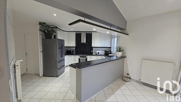 House for sale 7 rooms 172 m² Villenave-d'Ornon