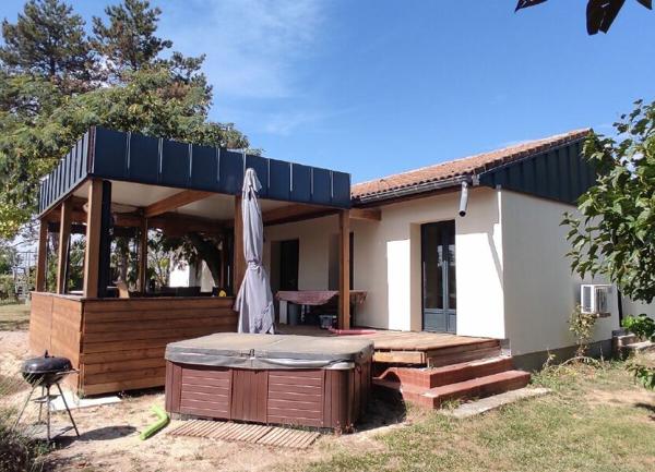 Maison à vendre    4 pièces •  Vallon-Pont-d'Arc