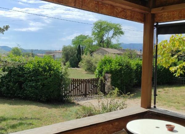 Maison à vendre    4 pièces •  Vallon-Pont-d'Arc