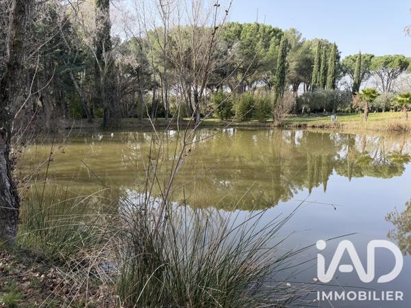 Maison à vendre 6 pièces 233 m² Roquebrune-sur-Argens