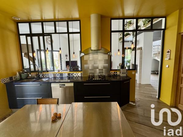 Maison à vendre 7 pièces 200 m² Angoulême
