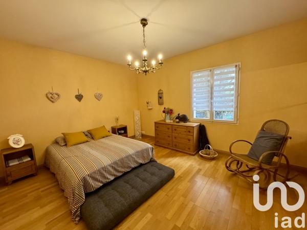 Maison à vendre 7 pièces 200 m² Angoulême