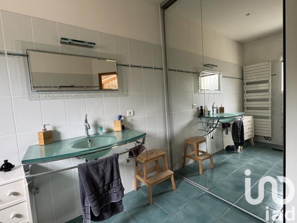 Maison à vendre 7 pièces 200 m² Angoulême