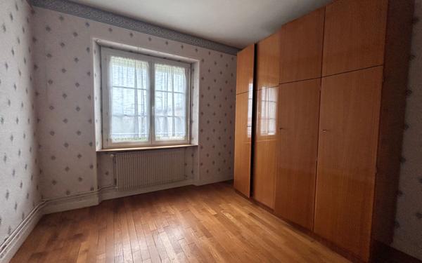 Maison à vendre    5 pièces •  Beaugency