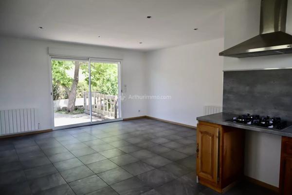 Vente Maison 3 pièces 75 m2 à La Chartre-sur-le-Loir