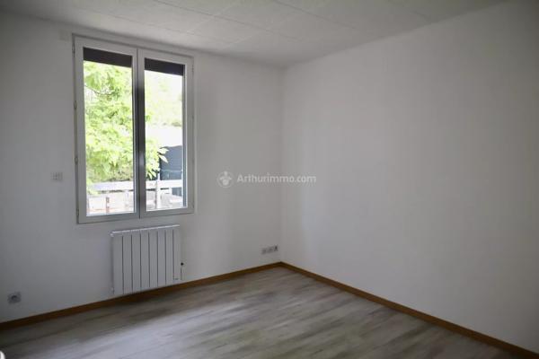 Vente Maison 3 pièces 75 m2 à La Chartre-sur-le-Loir