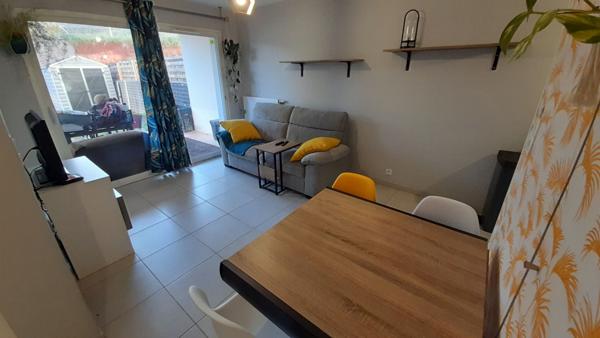 Location Appartement44,45 m² - 2 Pièces - ONET LE CHATEAU (12850)