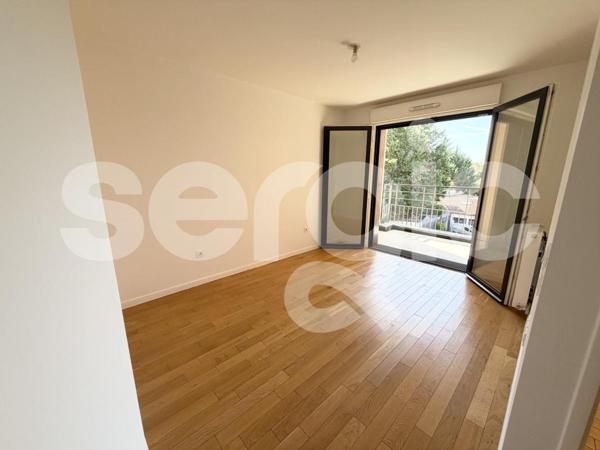 Location 2 Pieces 46 92500 Rueil Malmaison 01 0729 01 0009