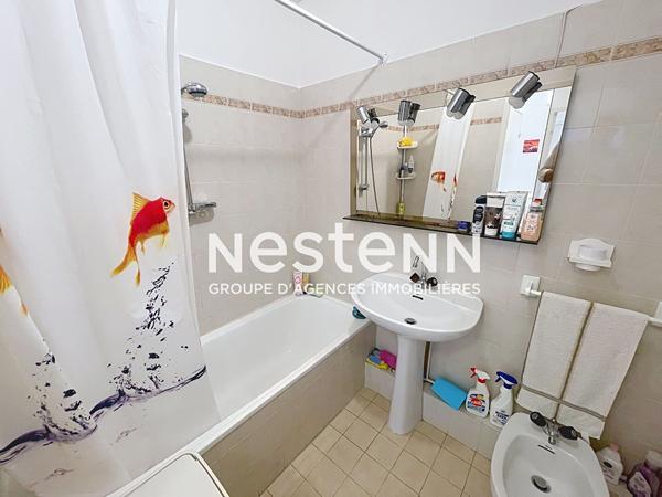 GOLFE-JUAN - 2P - 46m2 - TERRASSE - GARAGE - SUD - Proche mer - Calme