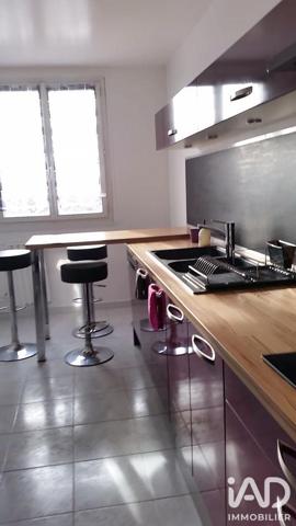 Location studio 14 m² Compiègne