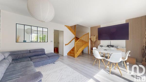 Maison à vendre 6 pièces 119 m² Élancourt