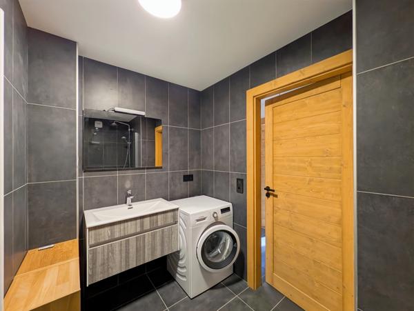 Dpt Haute Savoie (74), à vendre CHATEL Appartement T2 de 48 m² avec un balcon au calme