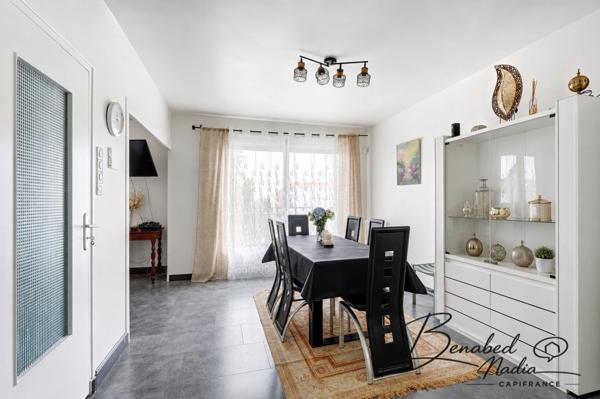 Maison familiale de 150 m² avec beau terrain de plus de 1 000 m² – Quartier Champ Plantier à Feyzin