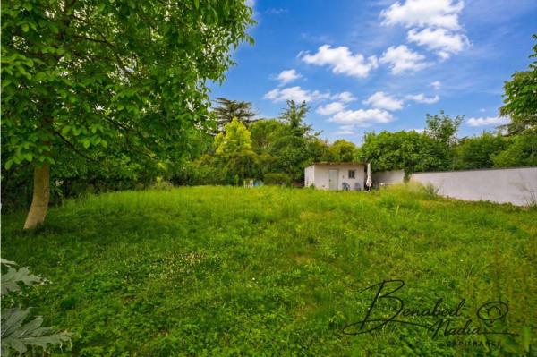 Maison familiale de 150 m² avec beau terrain de plus de 1 000 m² – Quartier Champ Plantier à Feyzin