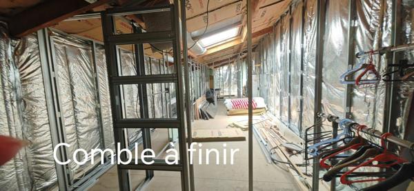 Maison individuelle 3 chambres avec jardin sur 2 parcelles  Gare à pied  !