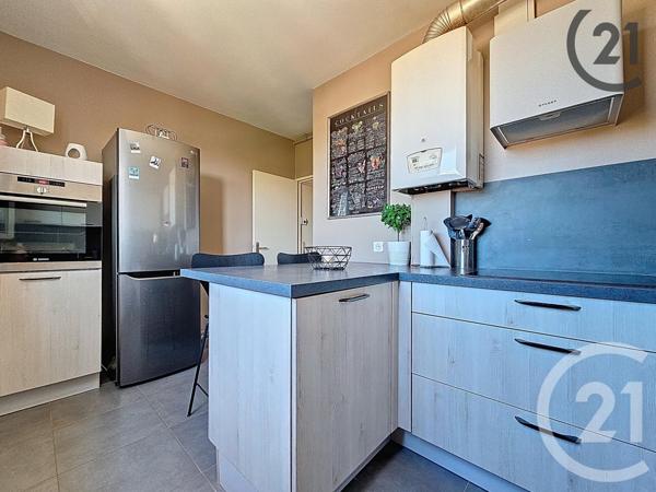 Appartement F4 à vendre  4 pièces - 73 m2 TROYES - 10