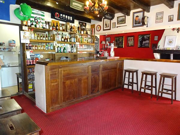 Commerce à vendre à Chalais (24800) - Dordogne