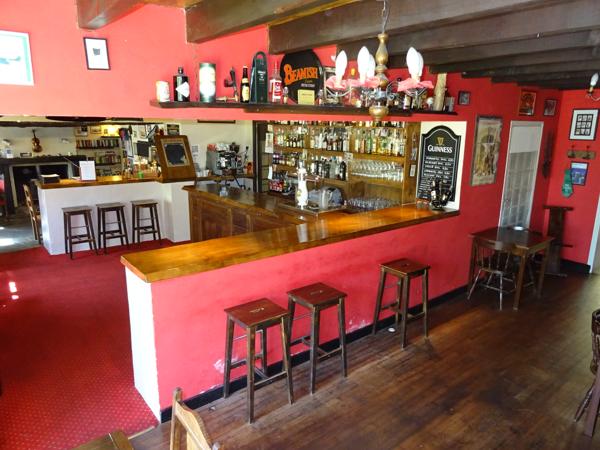 Commerce à vendre à Chalais (24800) - Dordogne