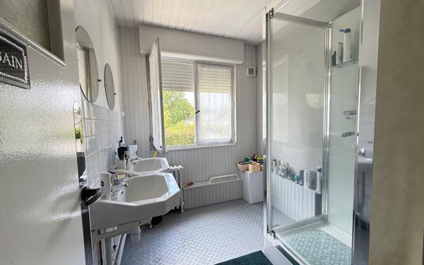 Maison à vendre    4 pièces •  Péronne