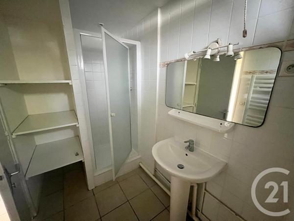 Appartement à vendre  4 pièces - 71,97 m 2   PAU  - 64