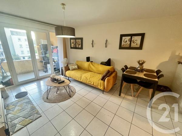 Appartement à vendre  4 pièces - 71,97 m 2   PAU  - 64