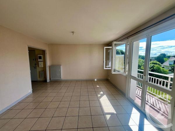 Appartement à vendre  4 pièces - 71,97 m 2   PAU  - 64