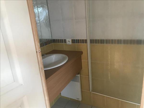 Maison à louer |  PLOUEGAT MOYSAN |  2 pièces | 29 m²