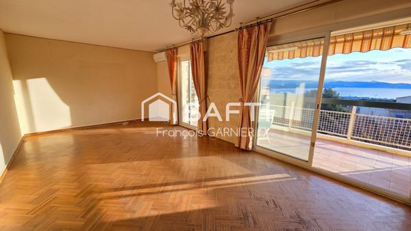 Appartement T4 de 91 m2 - Vue mer à La Ciotat