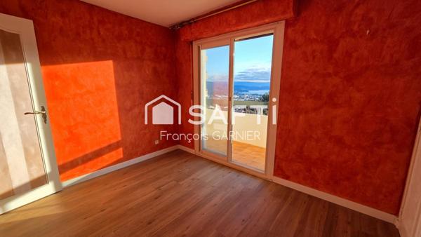 Appartement T4 de 91 m2 - Vue mer à La Ciotat