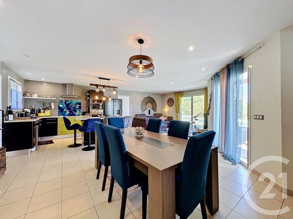 Maison à vendre  6 pièces - 114 m 2   MARSAC SUR L ISLE  - 24
