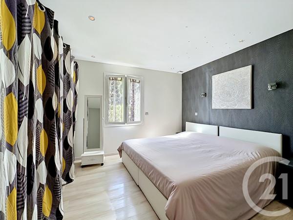 Maison à vendre  6 pièces - 114 m 2   MARSAC SUR L ISLE  - 24