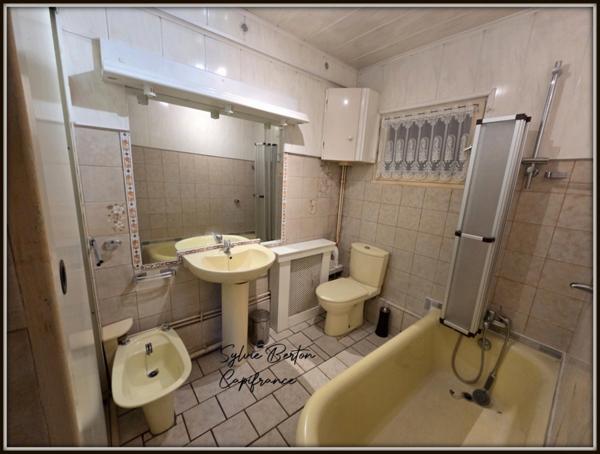 Maison - 4 Pièces - 61 m2 - 201 m2 de terrain - Sevran Quartier Les Trèfles