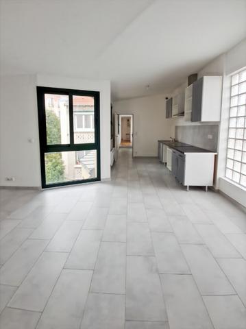 SURESNES Hauteurs dernier étage - 10' GARES