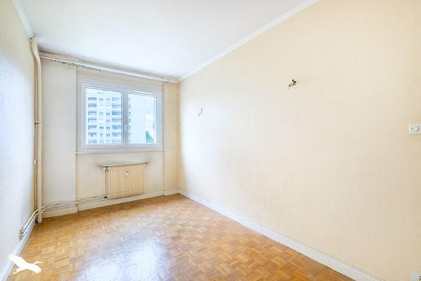 Appartement à vendre 241 960 € Oullins 5 p 94 m² DPE D