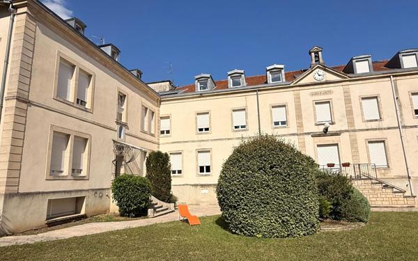 Appartement à vendre    3 pièces • 88 m2 Essey-lès-Nancy