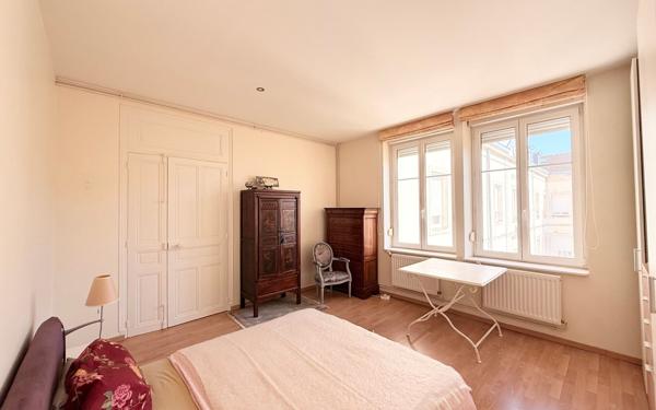 Appartement à vendre    3 pièces • 88 m2 Essey-lès-Nancy