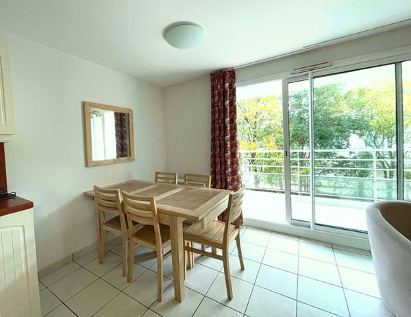 FOUESNANT Bourg de BEG MEIL Appartement avec balcon