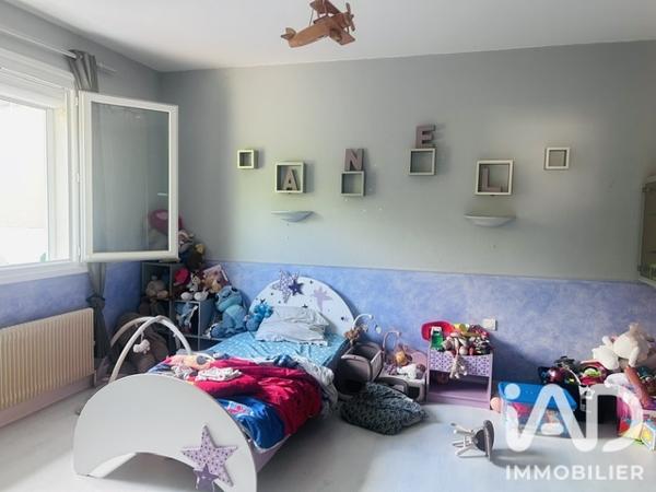 Maison à vendre 6 pièces 199 m² Montluçon