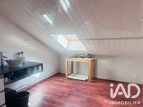 Maison à vendre 6 pièces 199 m² Montluçon