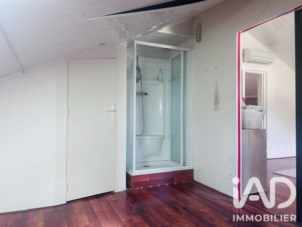 Maison à vendre 6 pièces 199 m² Montluçon