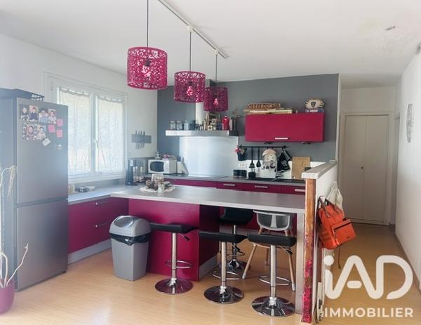 Maison à vendre 6 pièces 199 m² Montluçon