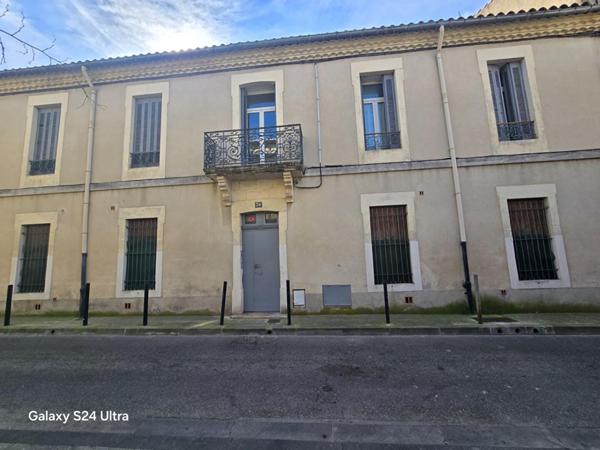 Appartement T2 Traversant, transformable en T3  de 57m² + Terrasse & Cave